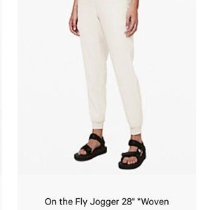 Lululemon On the Fly Jogger 28 Size 14